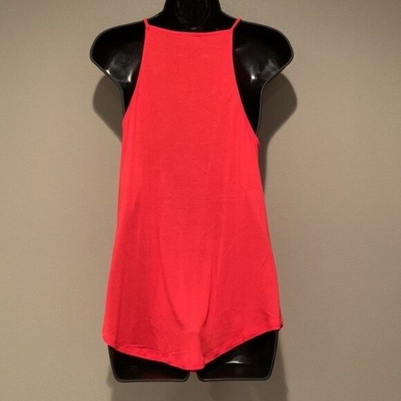 Express Pink Flowy Tank - Picture 2 of 3